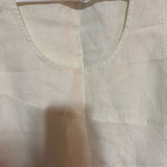 Click xl- Elegant Creamy yellow linen Sleeveless Tank Top- new or like new - Picture 3 of 8